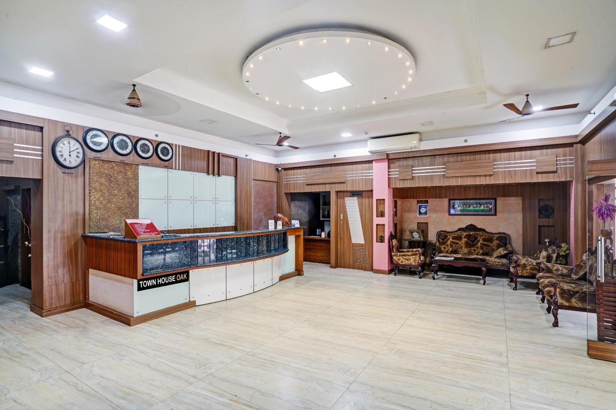 Palette - Pagoda Resorts Alappuzha Bagian luar foto